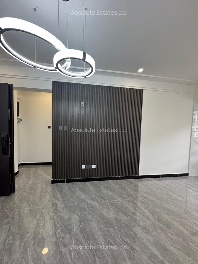 1 Bed Apartment with En Suite in Lavington - 5