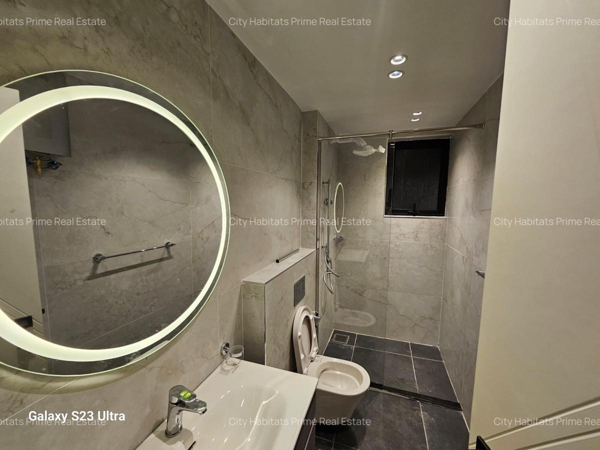 5 Bed Apartment with En Suite in Kilimani - 5