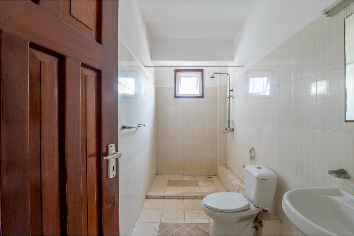 3 Bed Apartment with En Suite in Nyali Area - 12