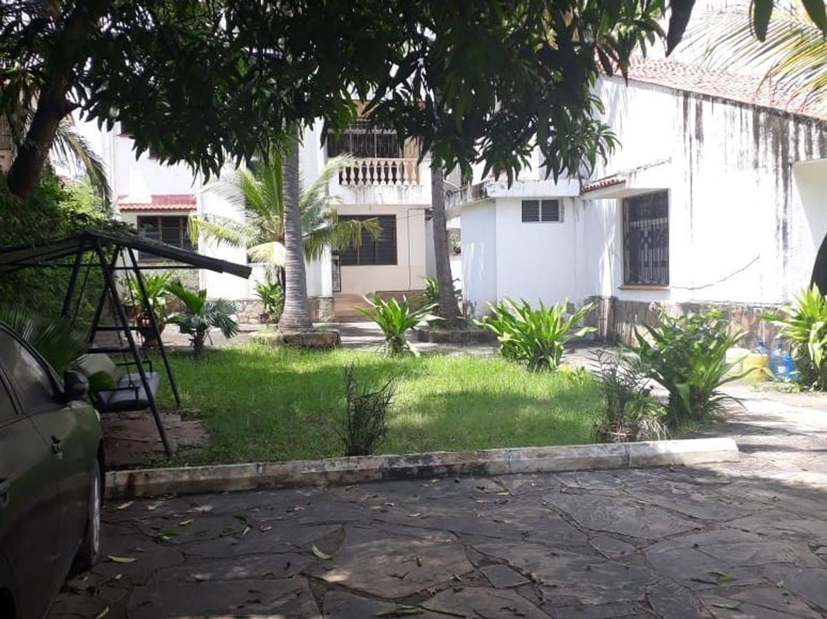 5 Bed Villa in Kizingo - 5