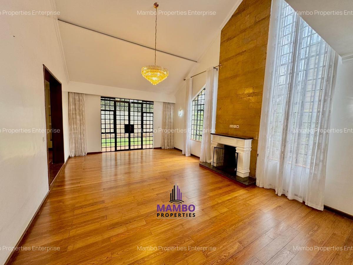 4 Bed Townhouse with En Suite at Westlands - 3