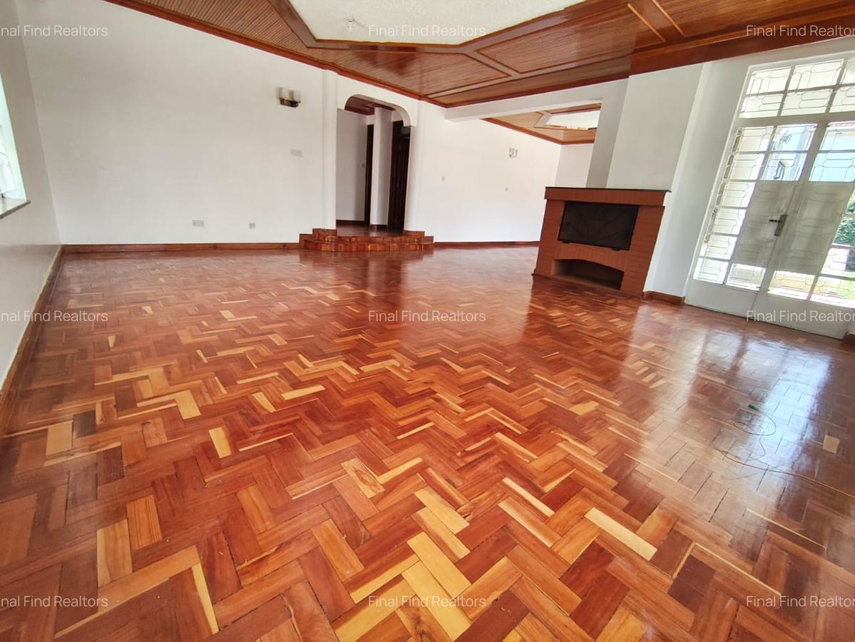 6 Bed House with Garden in Runda - 17