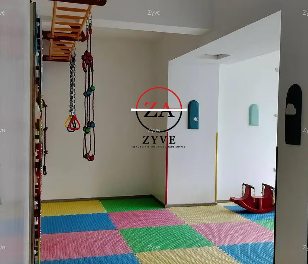 Studio Apartment with En Suite at Near Yaya Center - 8