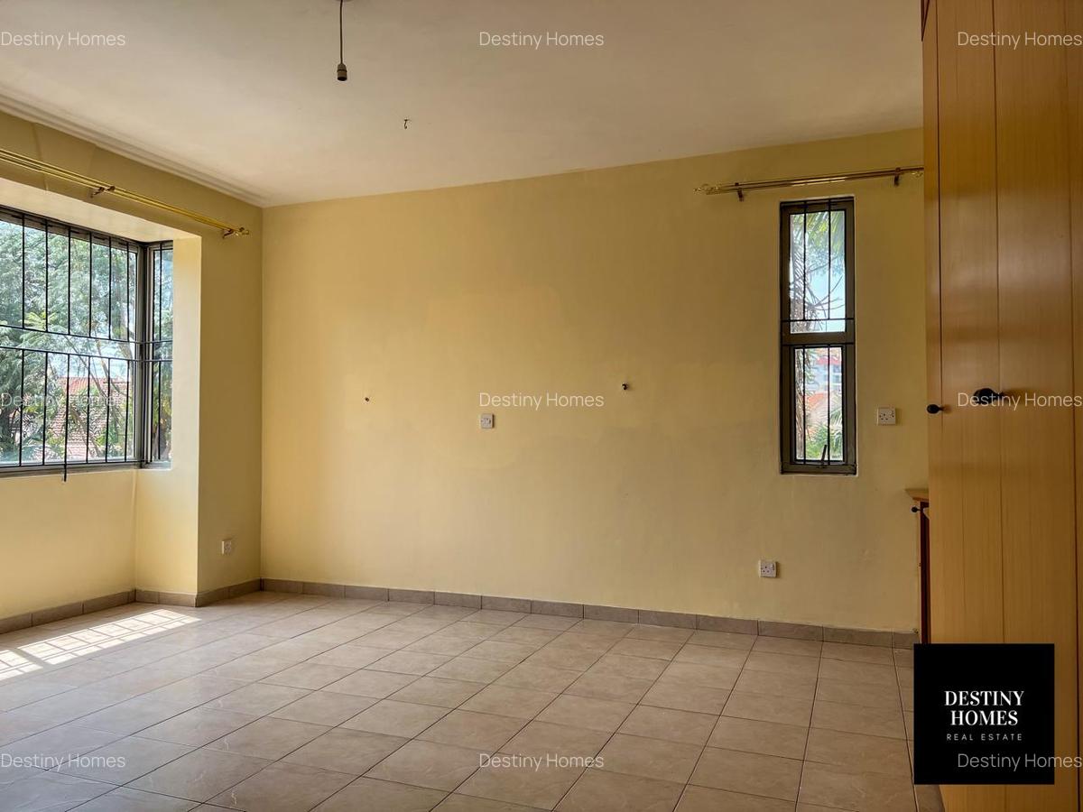 3 Bed Apartment with En Suite in Kileleshwa - 9