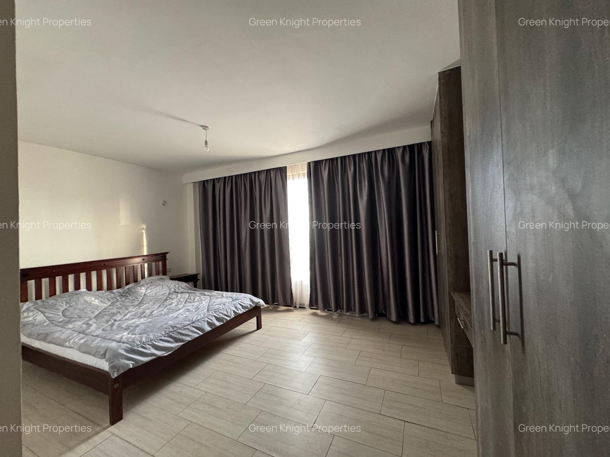 Serviced 3 Bed Apartment with En Suite in Kilimani - 9