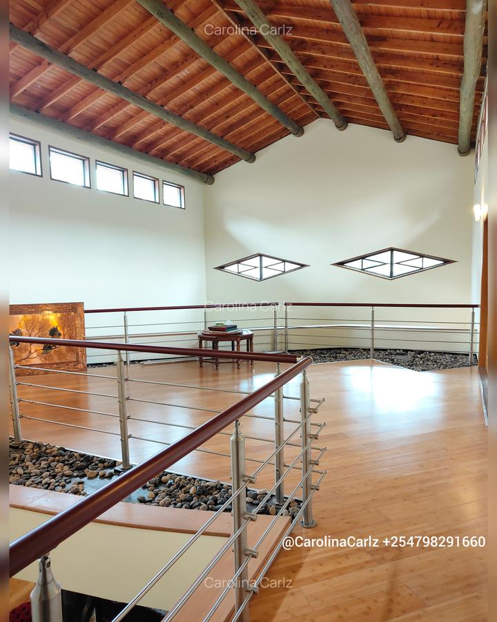 5 Bed Villa with En Suite at Kyuna Road - 15