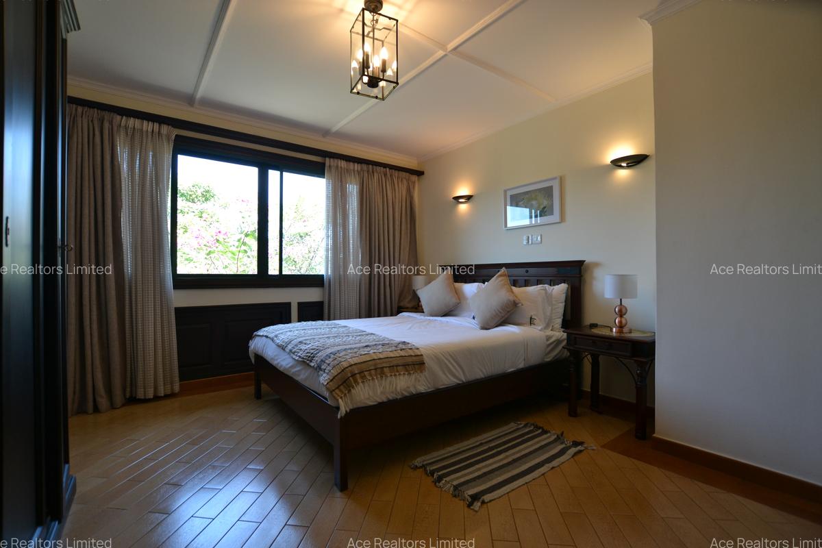 Furnished 3 Bed Apartment with En Suite at Grevillea Grove Nairobi - 10