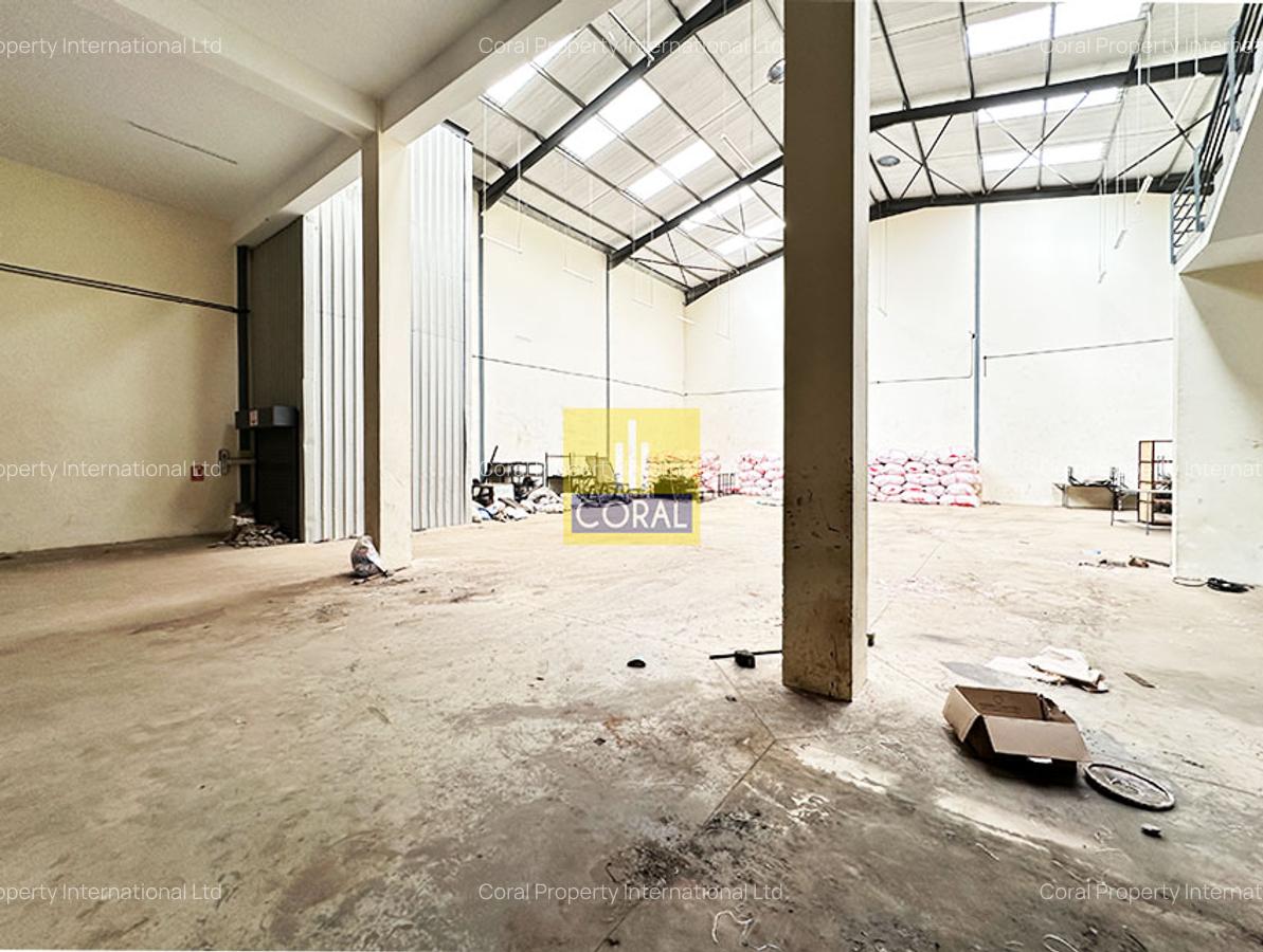 10,700 ft² Warehouse in Ruiru - 14