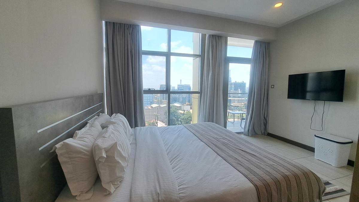 Furnished 1 Bed Apartment with En Suite at Parklands Road - 14