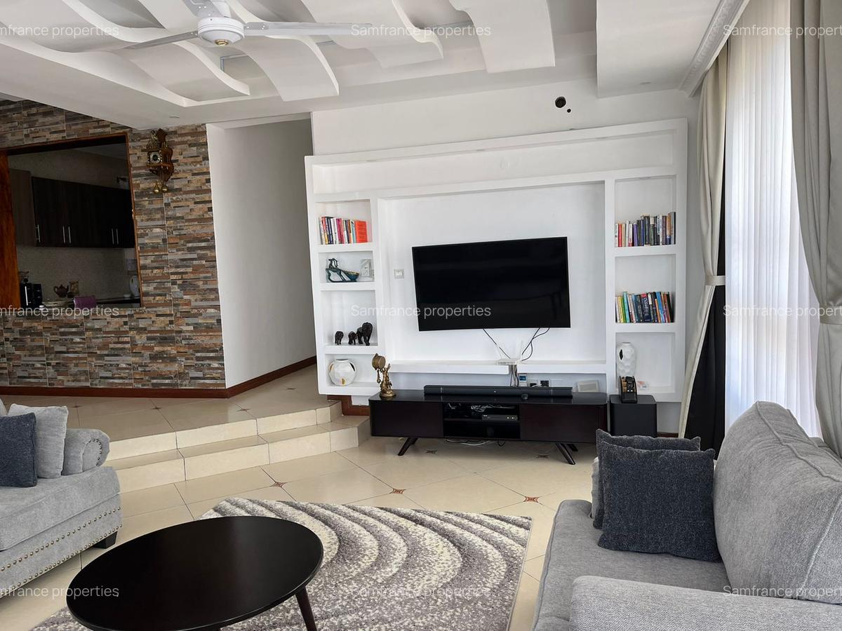 Serviced 4 Bed Apartment with En Suite at Baobab Road - 11