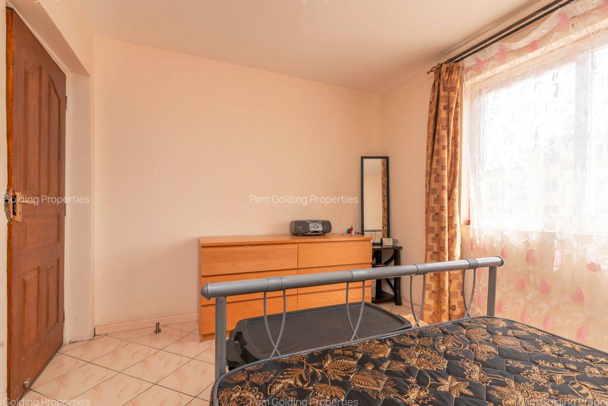 2 Bed Apartment with En Suite in Syokimau - 10