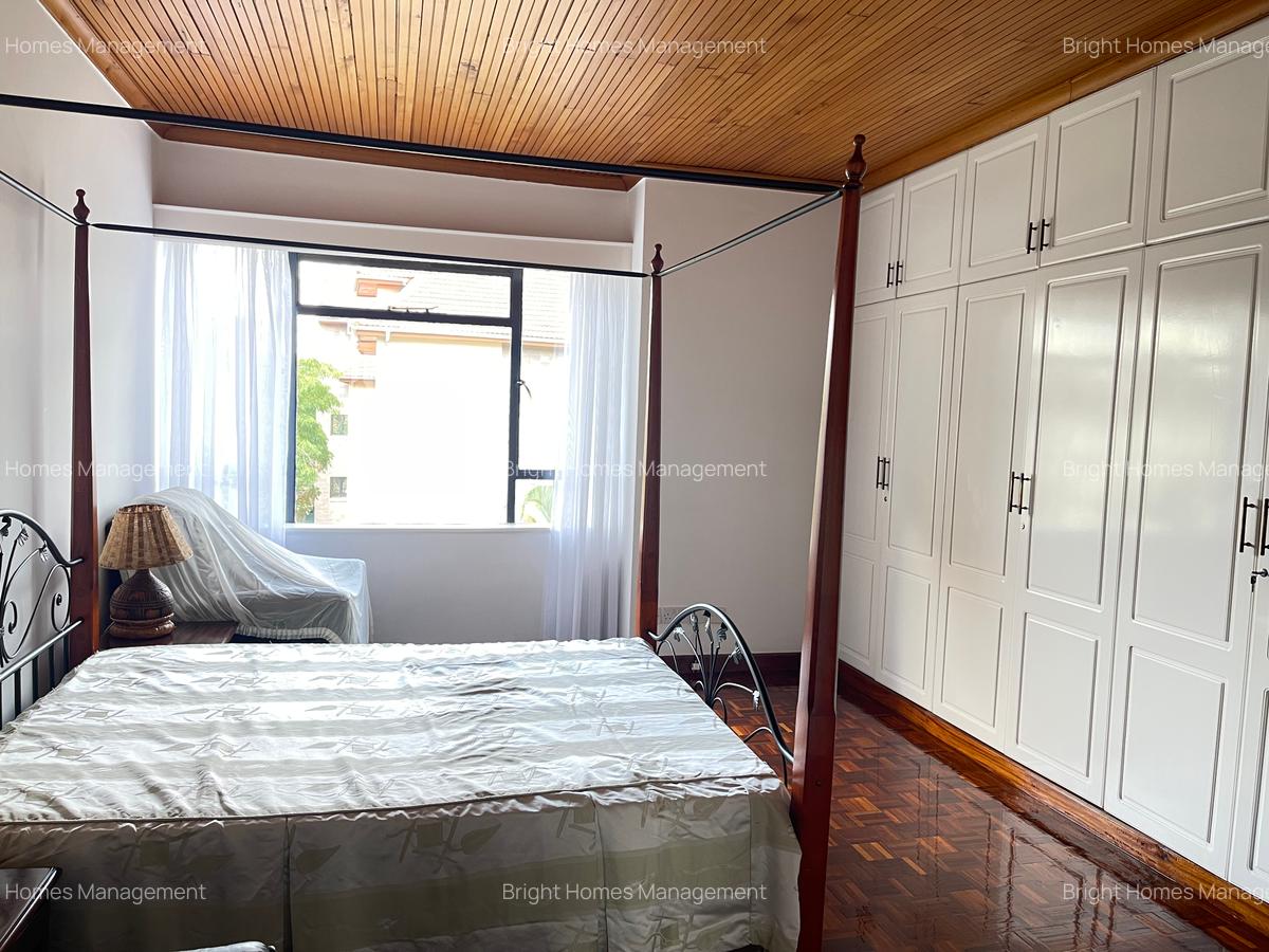3 Bed Apartment with En Suite in Kilimani - 16