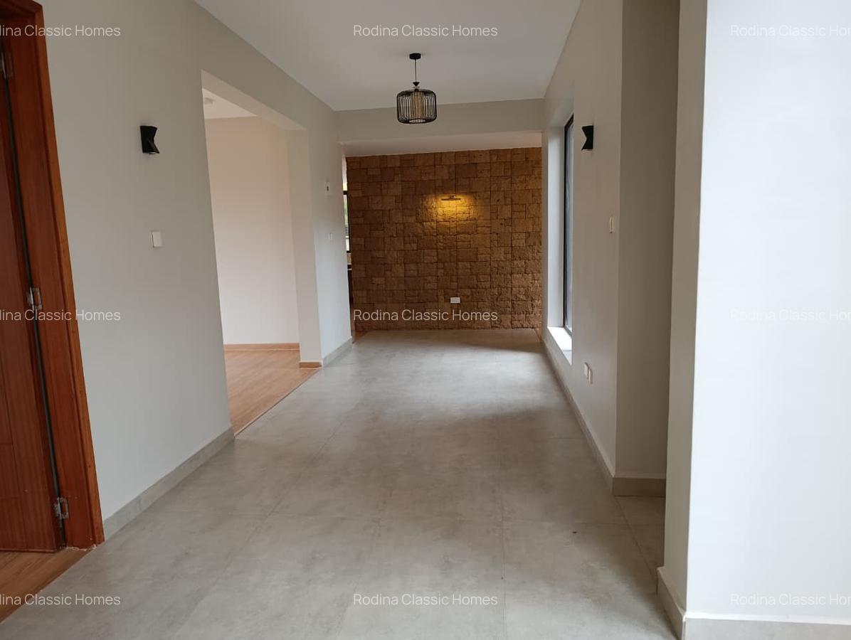 6 Bed Townhouse with En Suite in Karen - 15