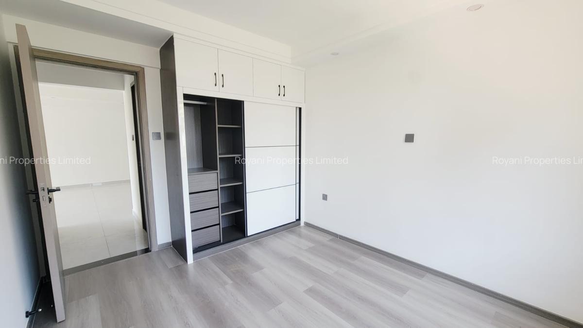 2 Bed Apartment with En Suite in Westlands Area - 9