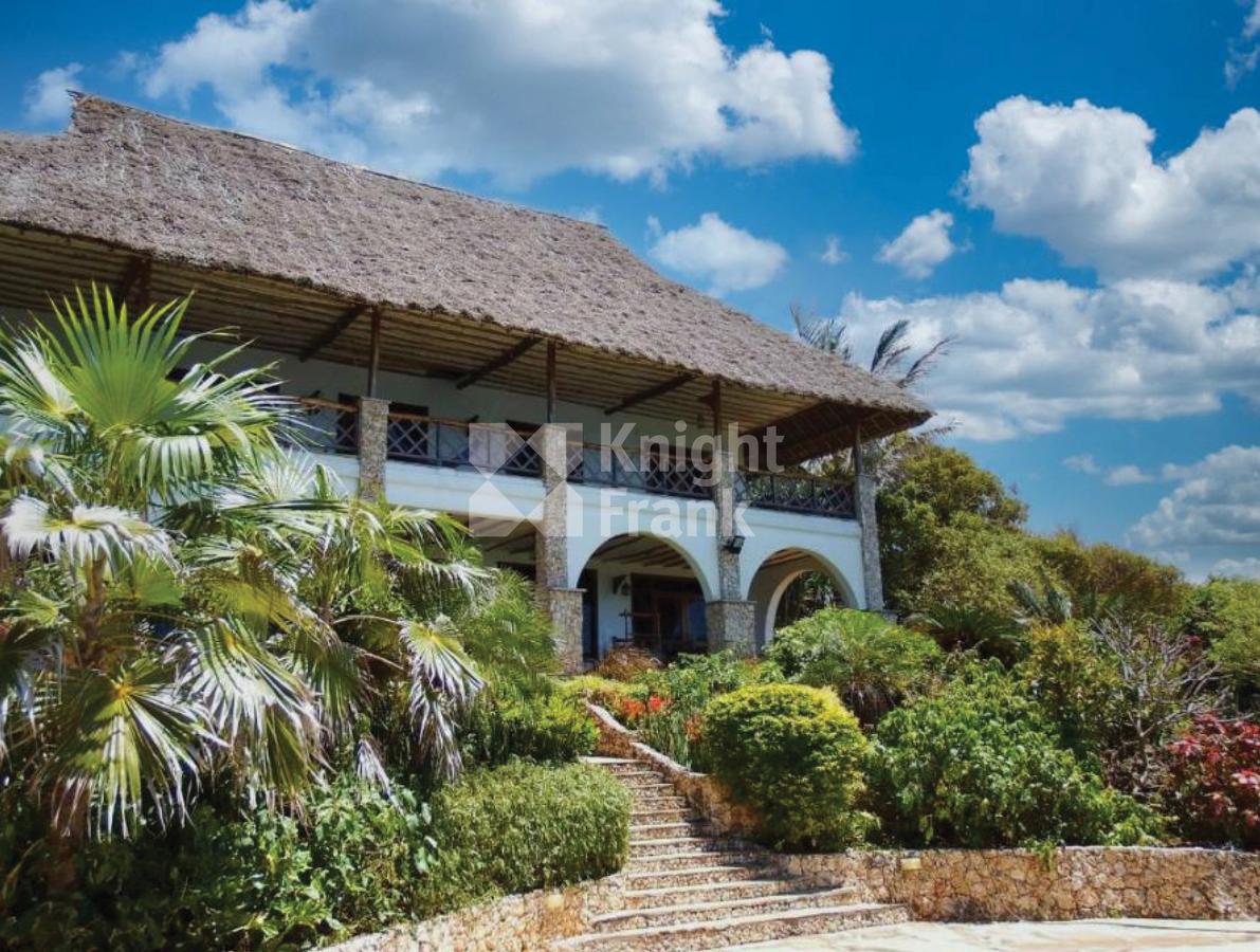 4 Bed House with Swimming Pool at Vipingo Beach Estate - 1