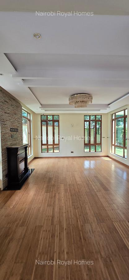 5 Bed Townhouse with En Suite at Lavington Road - 17