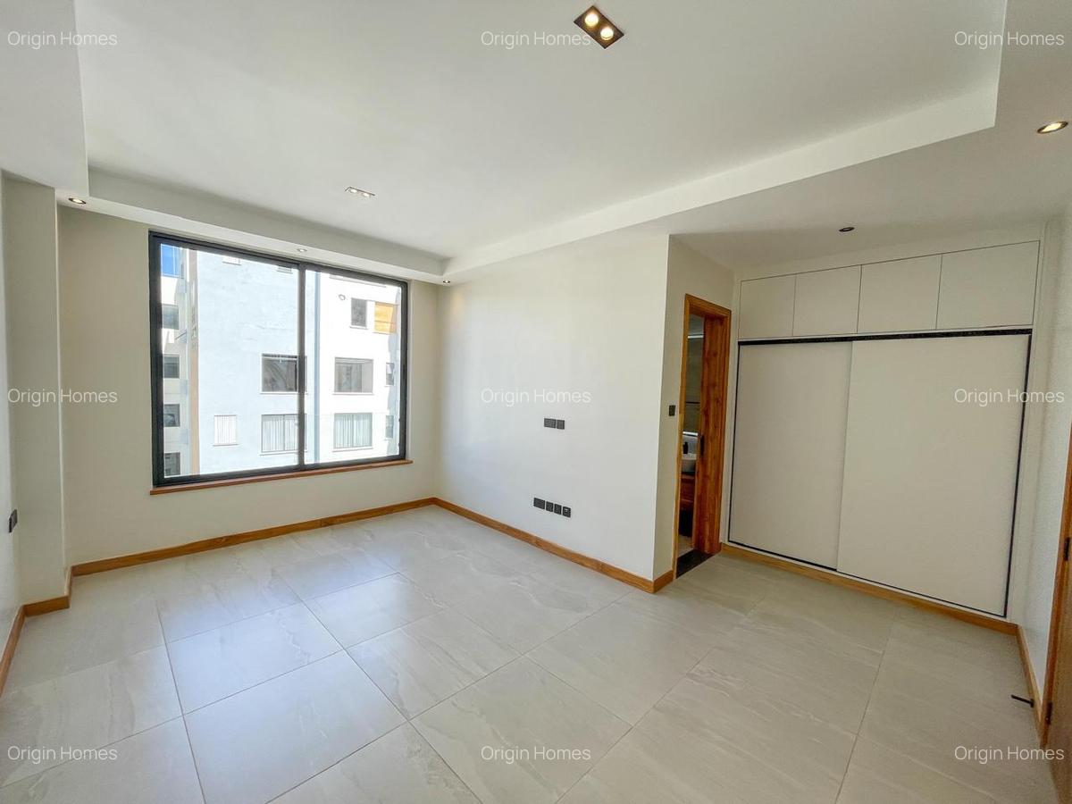 4 Bed Apartment with En Suite at Peponi Road - 7