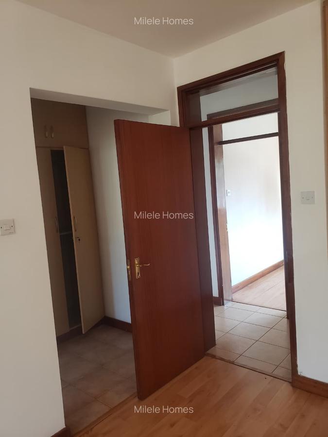 Serviced 3 Bed Apartment with En Suite in Spring Valley - 11
