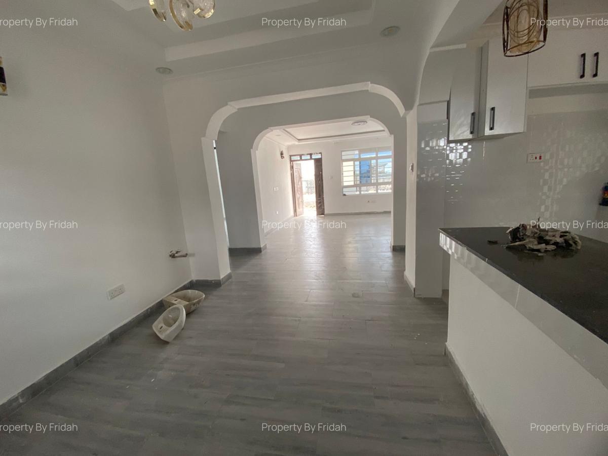 3 Bed House with En Suite in Kitengela - 4