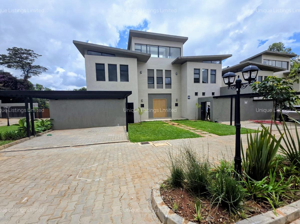 5 Bed Villa with En Suite in Runda - 13