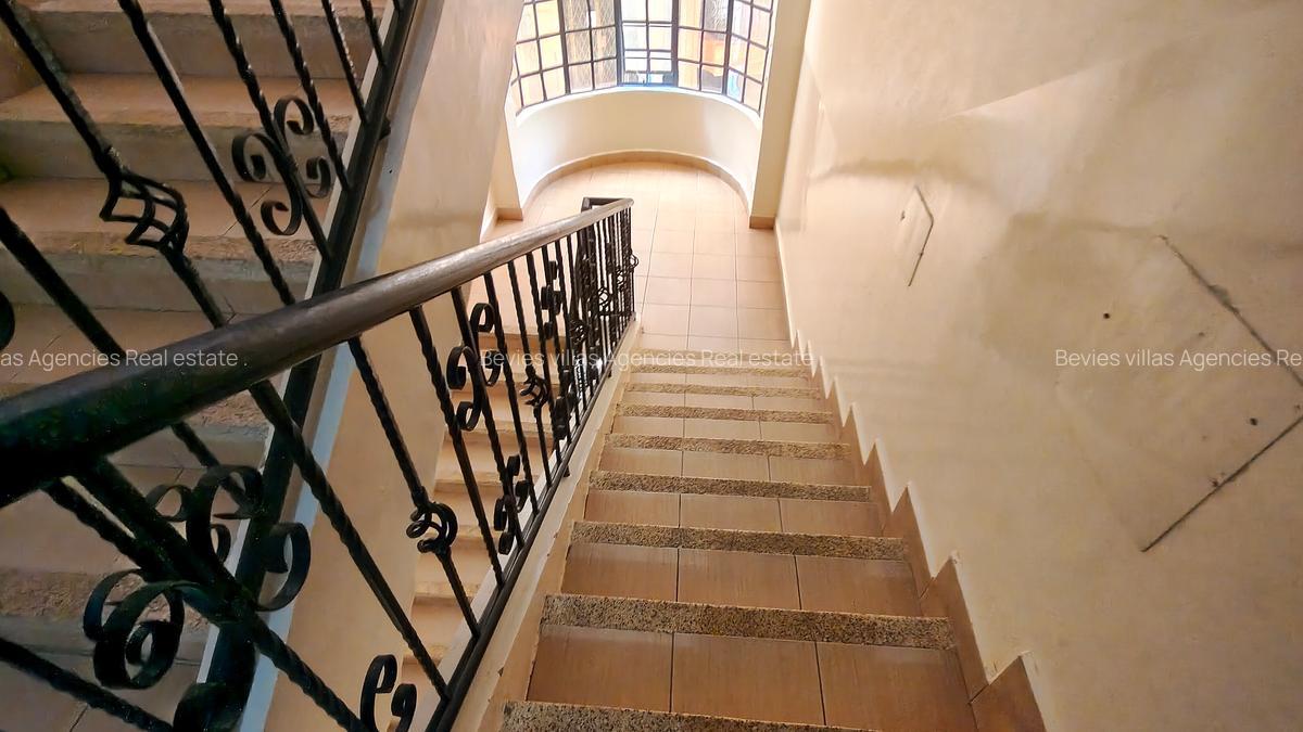 3 Bed Apartment with En Suite at Brook Side - 3