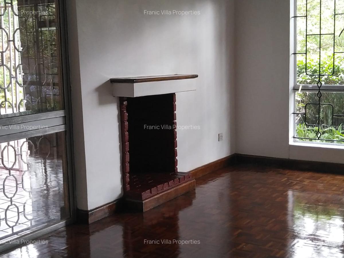 4 Bed House with En Suite at Redhill Road - 3