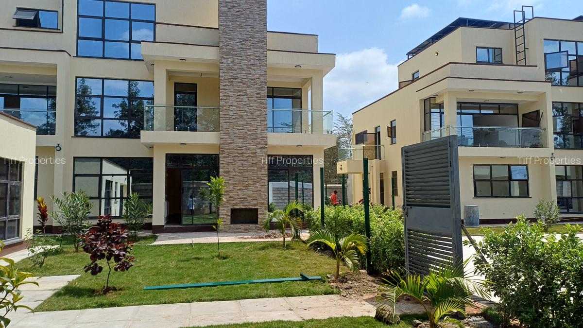 4 Bed House with En Suite in Karen - 18