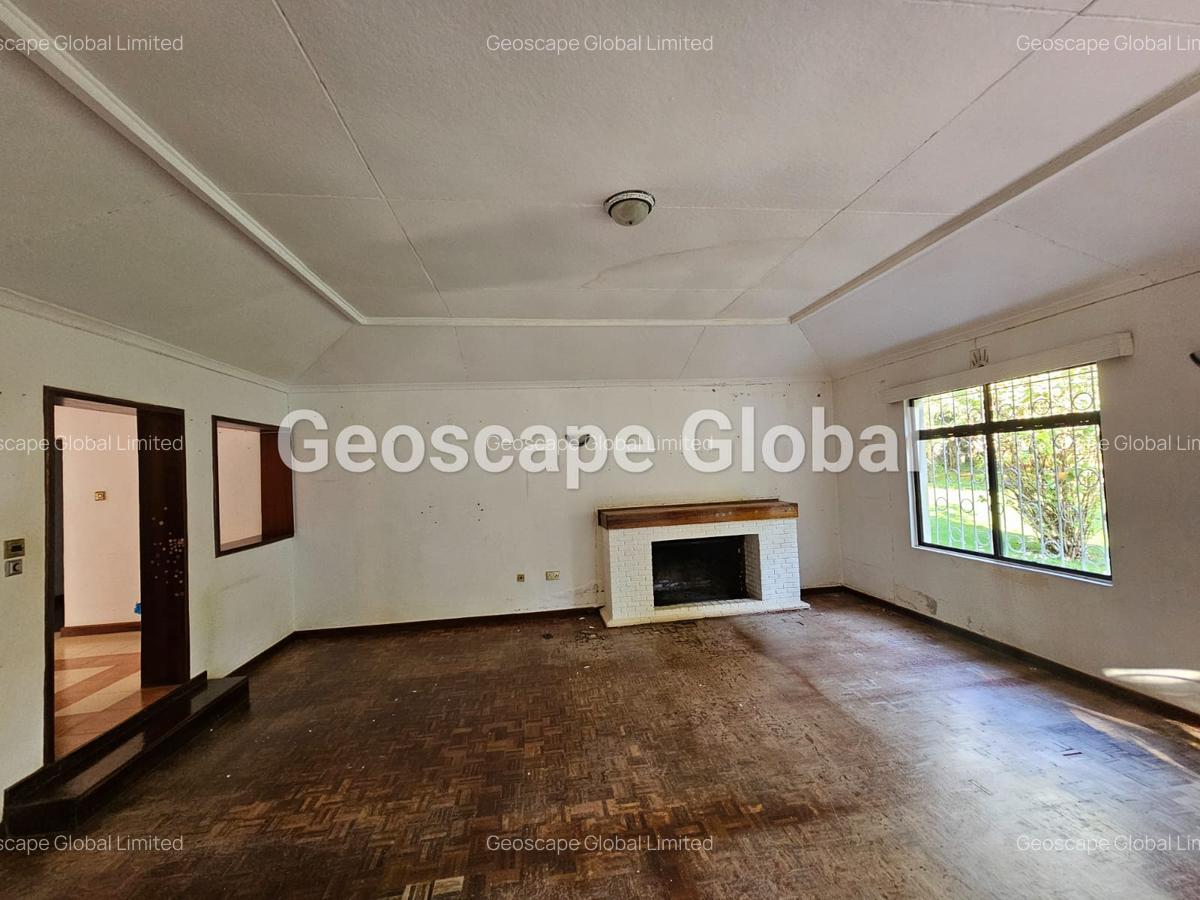 4 Bed House with En Suite in Kyuna - 2