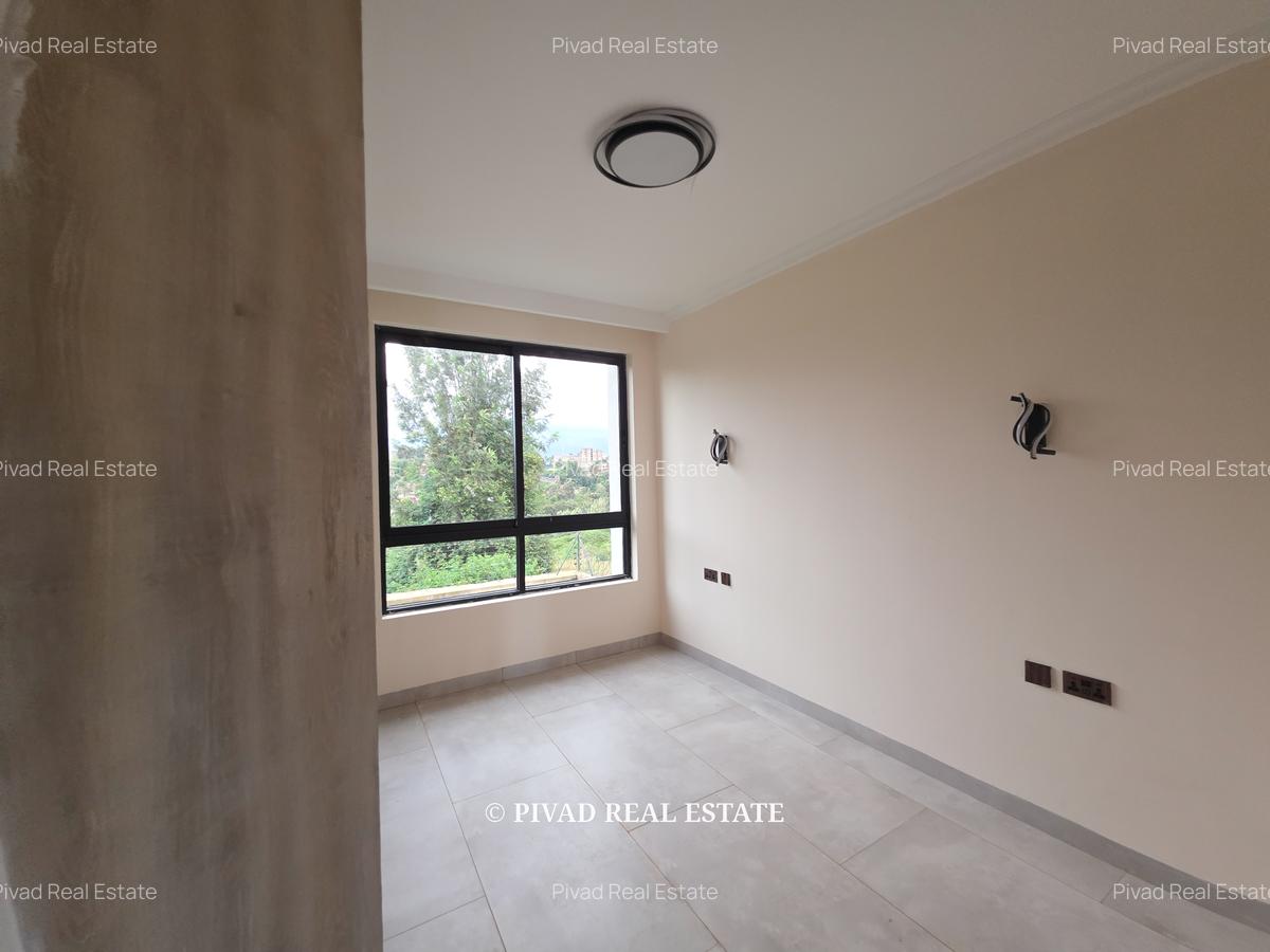 4 Bed Townhouse with Garden in Kiambu Road - 5