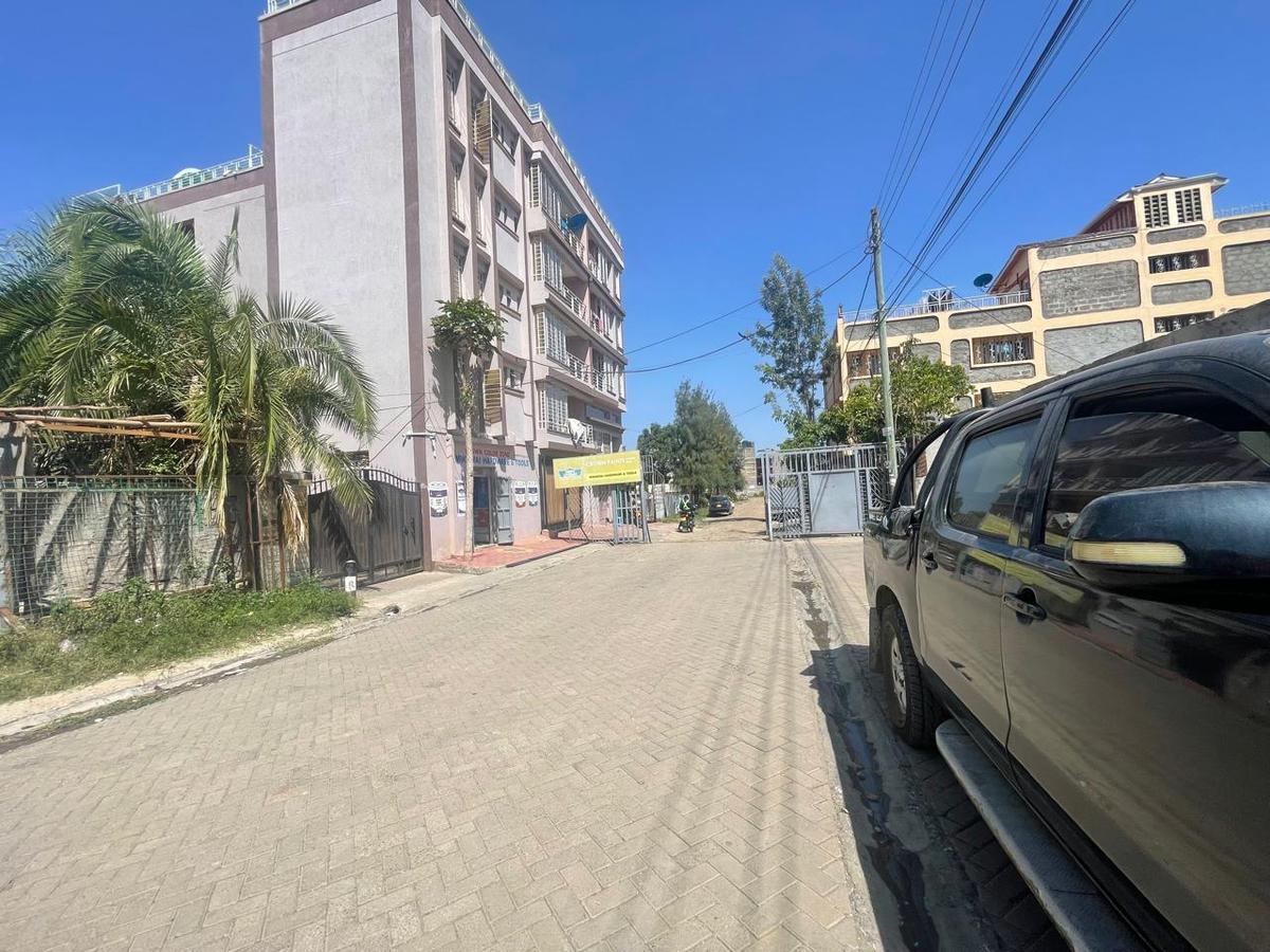 land at off eastern bypass