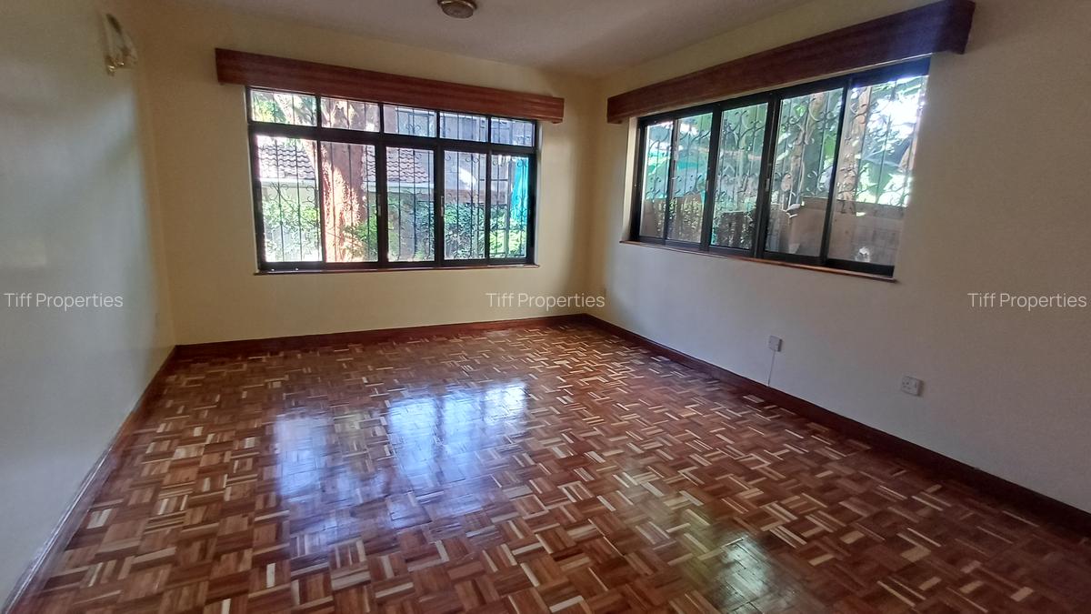 4 Bed Townhouse in Westlands Area - 8