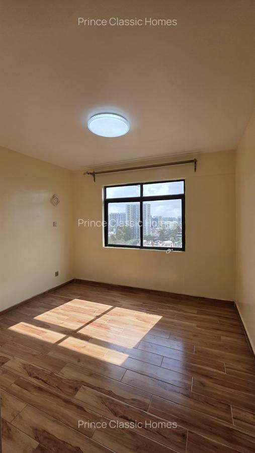 2 Bed Apartment with En Suite in Kileleshwa - 3