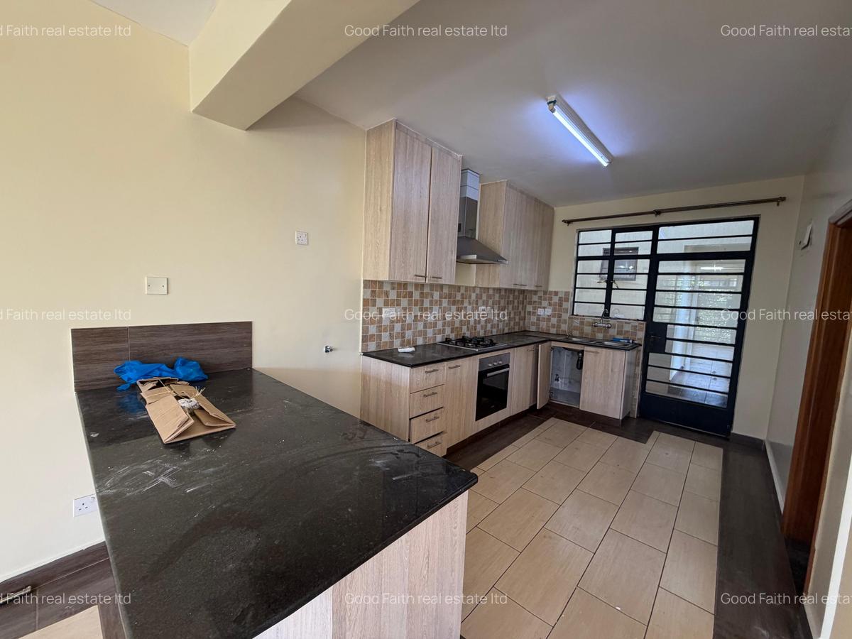 4 Bed Townhouse with En Suite in Kiambu Road - 4