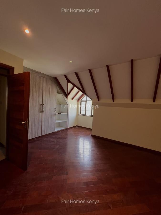 5 Bed Townhouse with En Suite at Convent Drive - 4