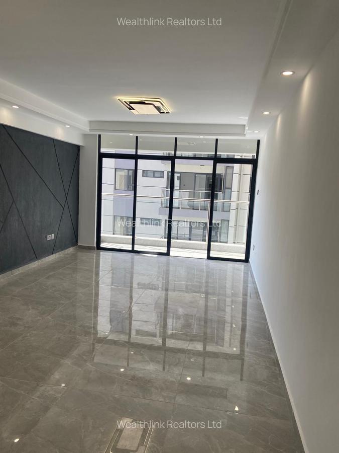 1 Bed Apartment with En Suite at Kindaruma Road - 2