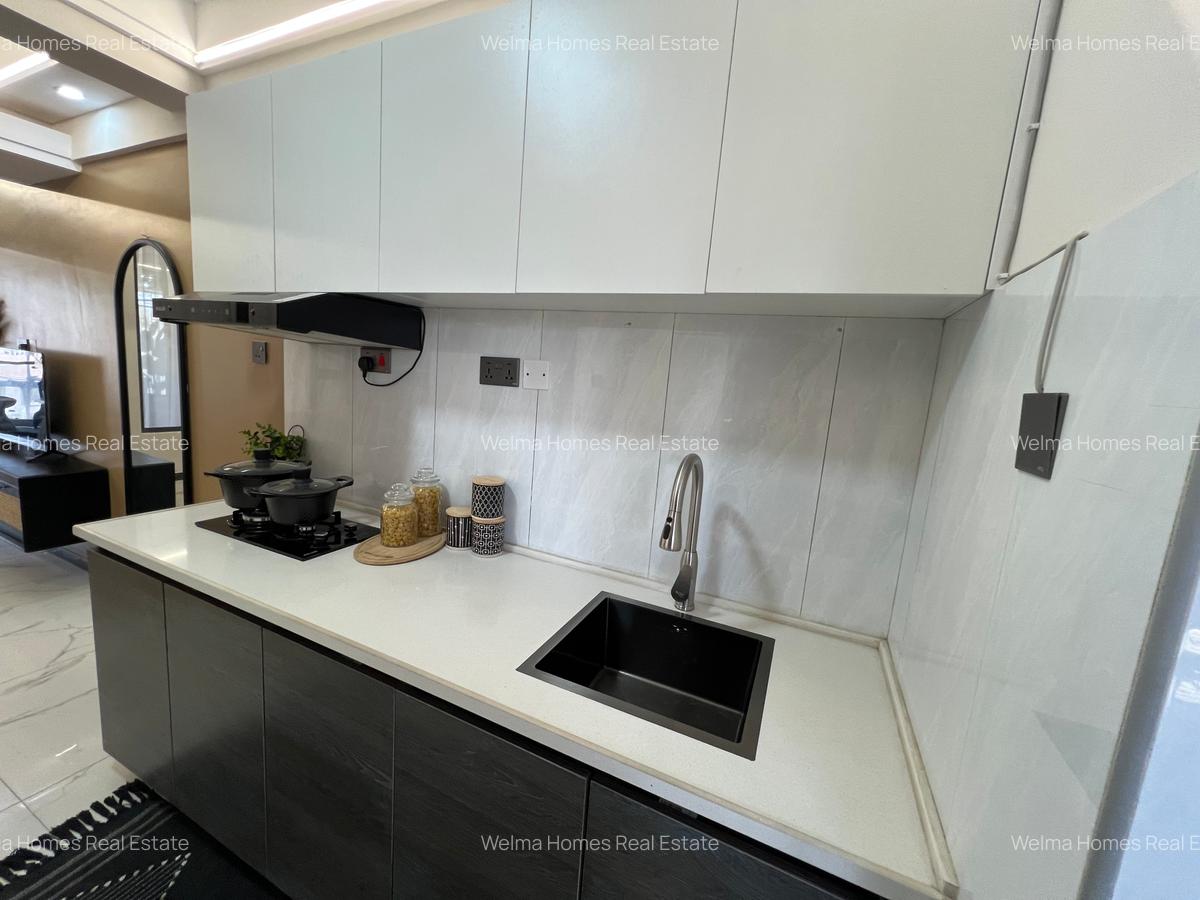 1 Bed Apartment with Swimming Pool in Kilimani - 2