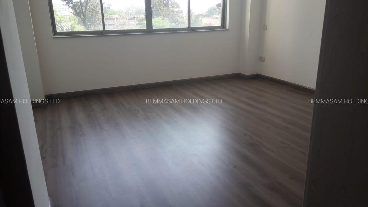 2 Bed Apartment with En Suite at Ojijo Road - 8