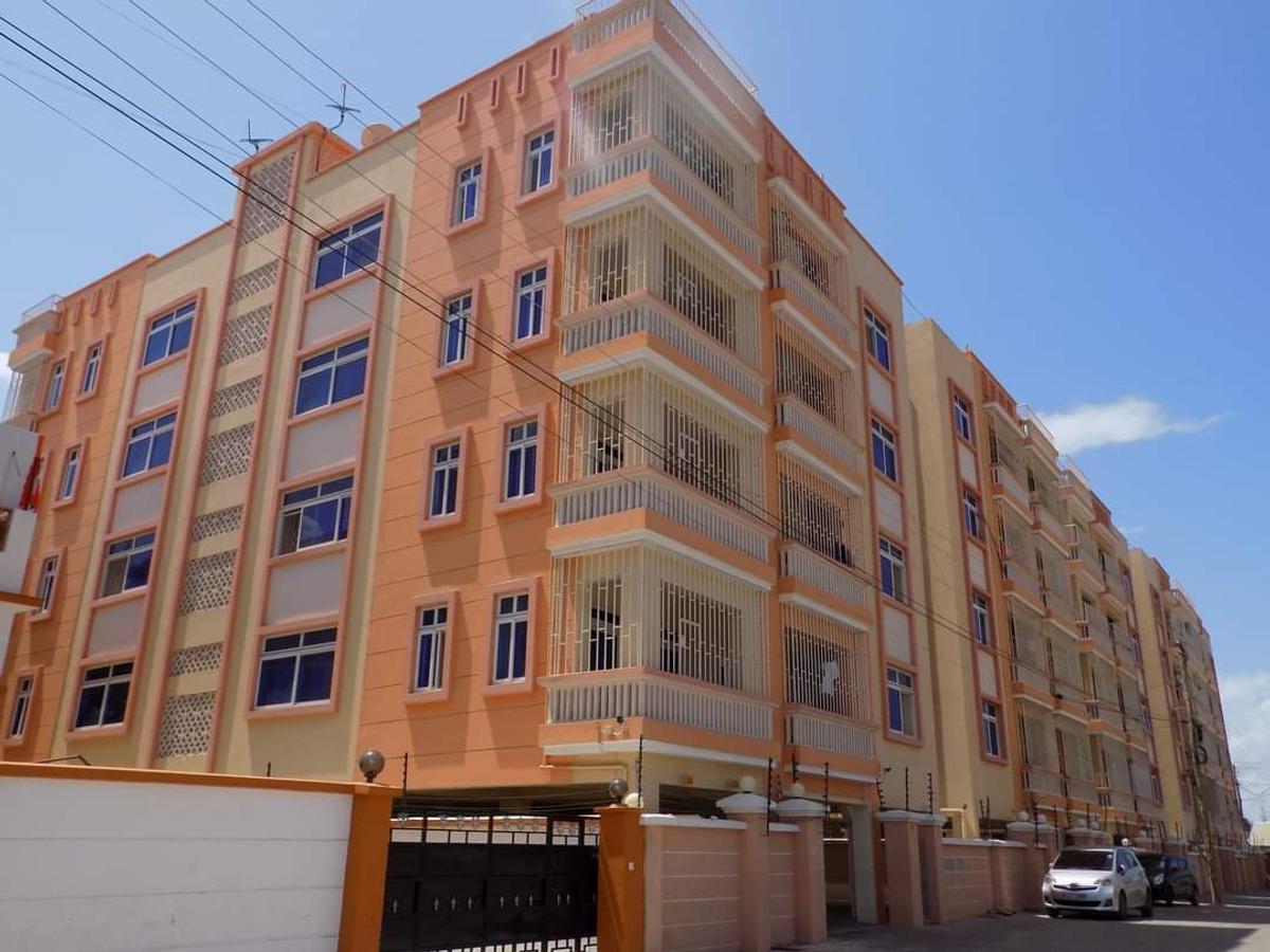 Serviced 3 Bed Apartment with En Suite at Nyali Mombasa - 1