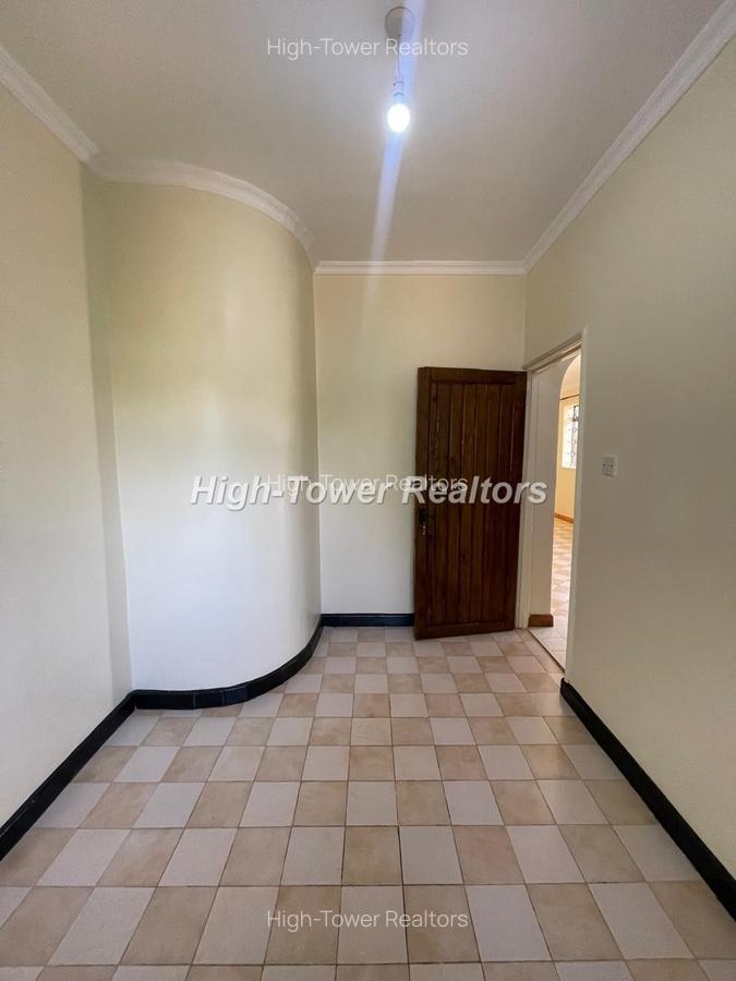 3 Bed House with En Suite in Karen - 10