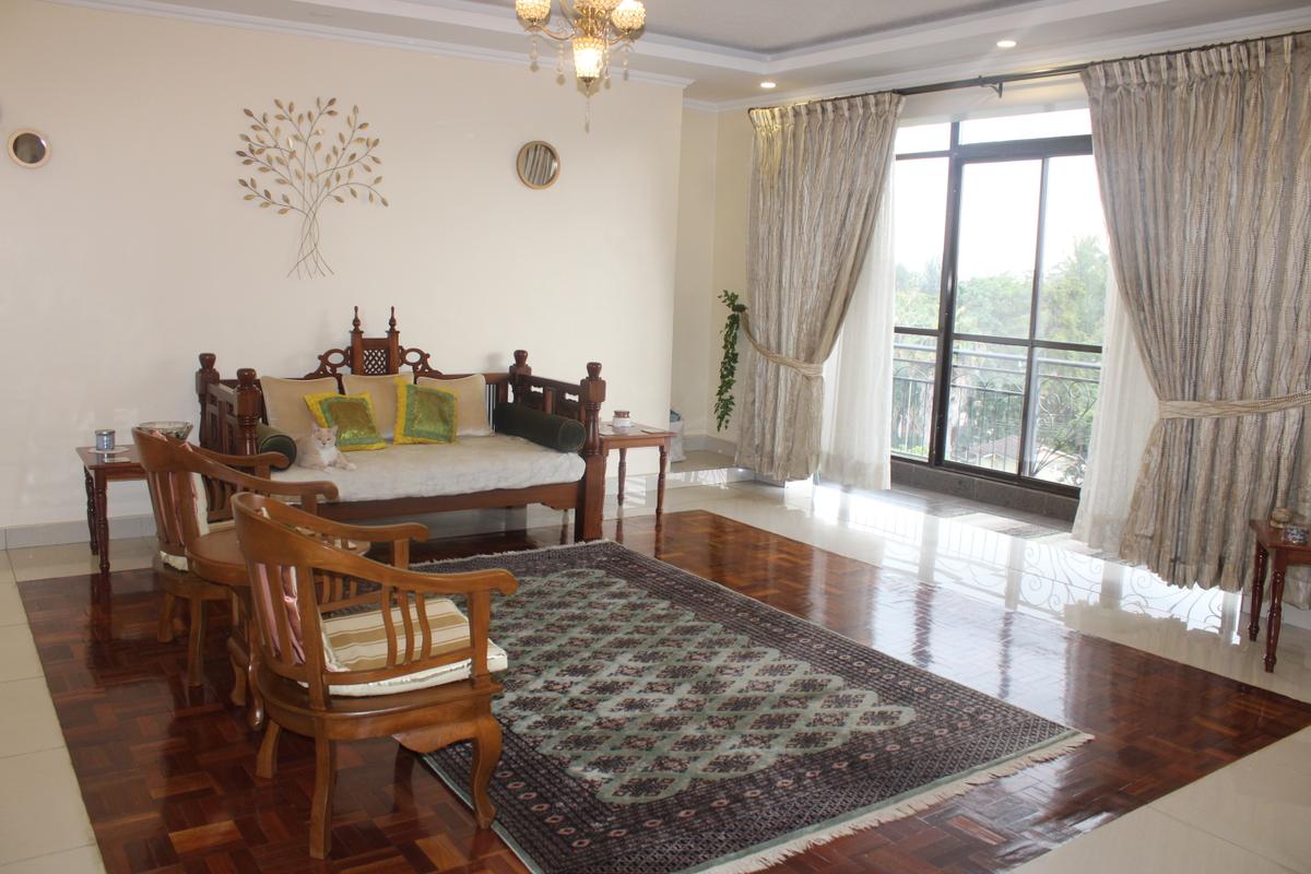 3 Bed Apartment with Staff Quarters in Hurlingham