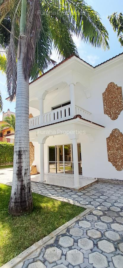 4 Bed Villa with En Suite at Nyali - 4