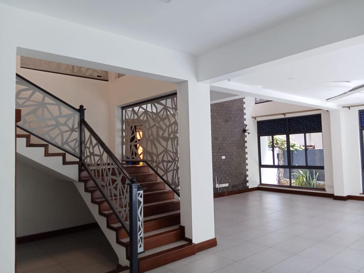 4 Bed Villa with En Suite at Nyali Mombasa - 9