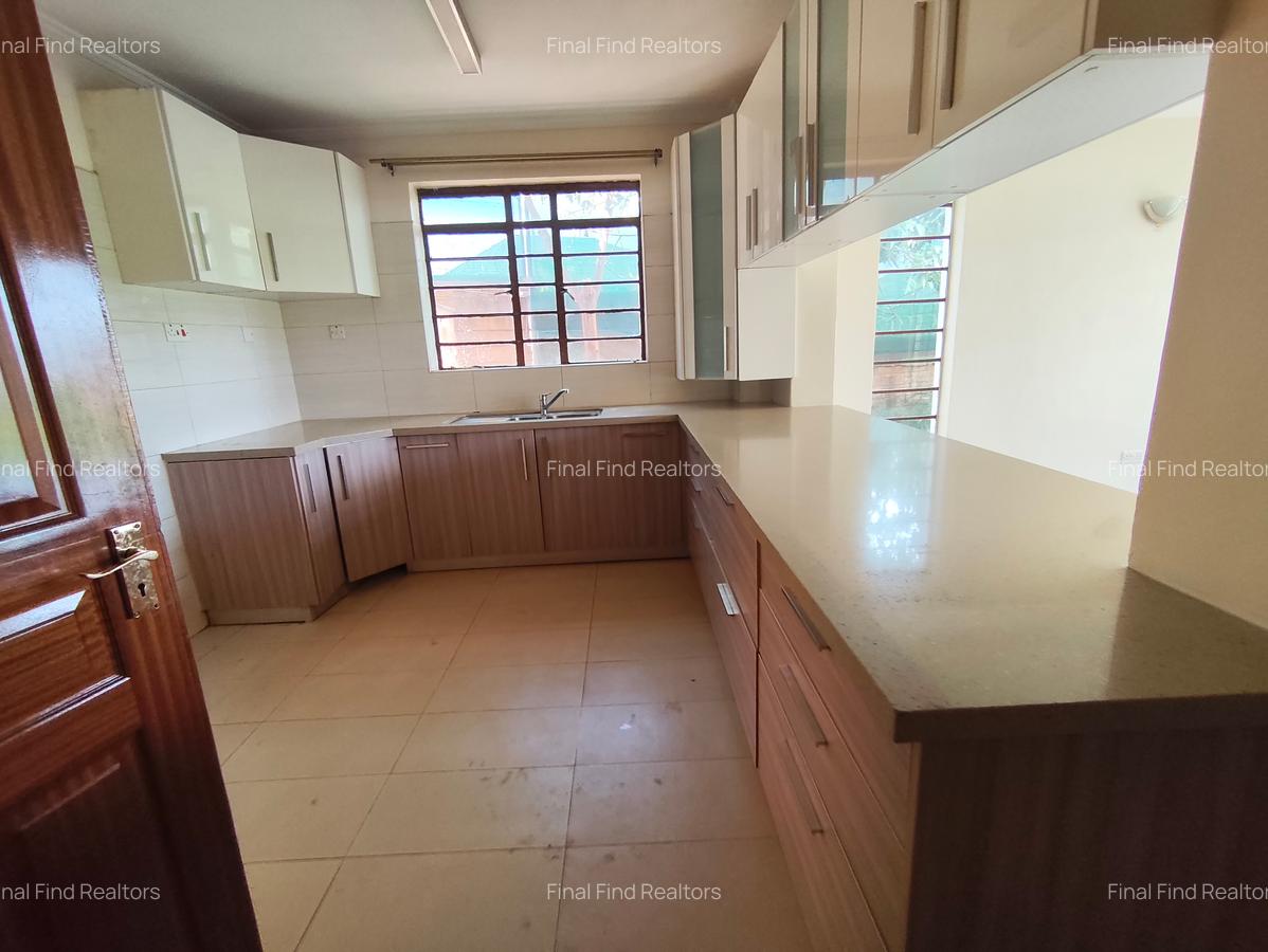 4 Bed Townhouse with En Suite in Runda - 13