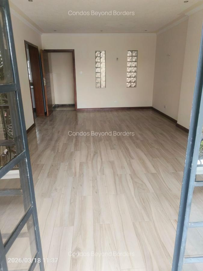 3 Bed Apartment with En Suite at St Micheal'S Road - 12