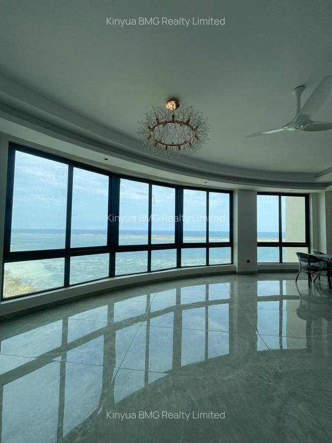 Serviced 3 Bed Apartment with En Suite in Nyali Area - 11