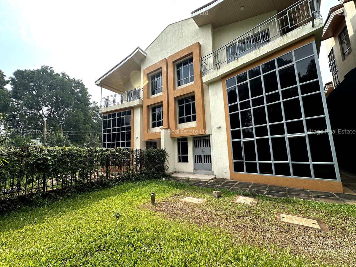 Commercial Property with Service Charge Included in Lavington - 10