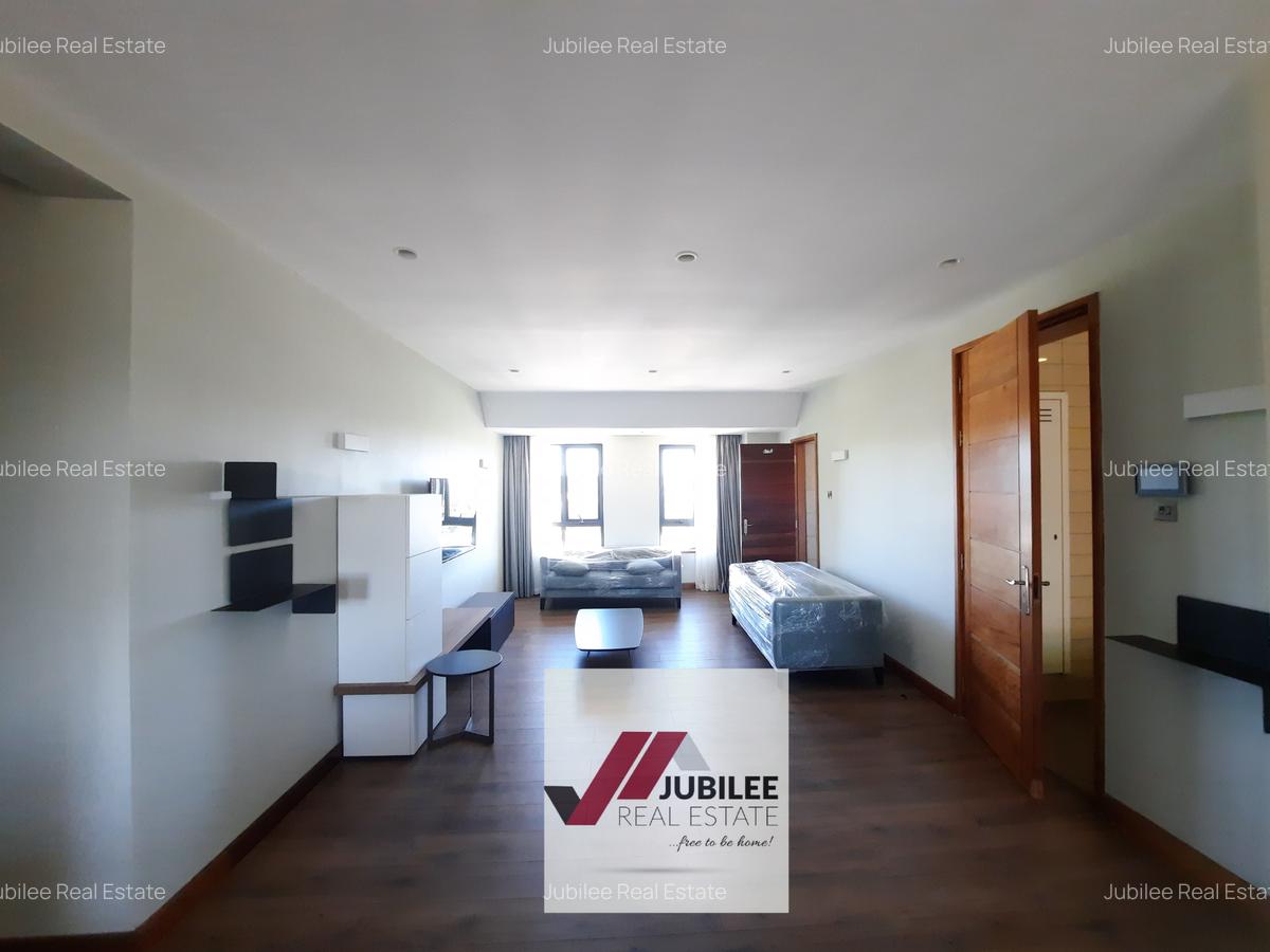 Furnished 2 Bed Apartment with En Suite in Kitisuru - 17