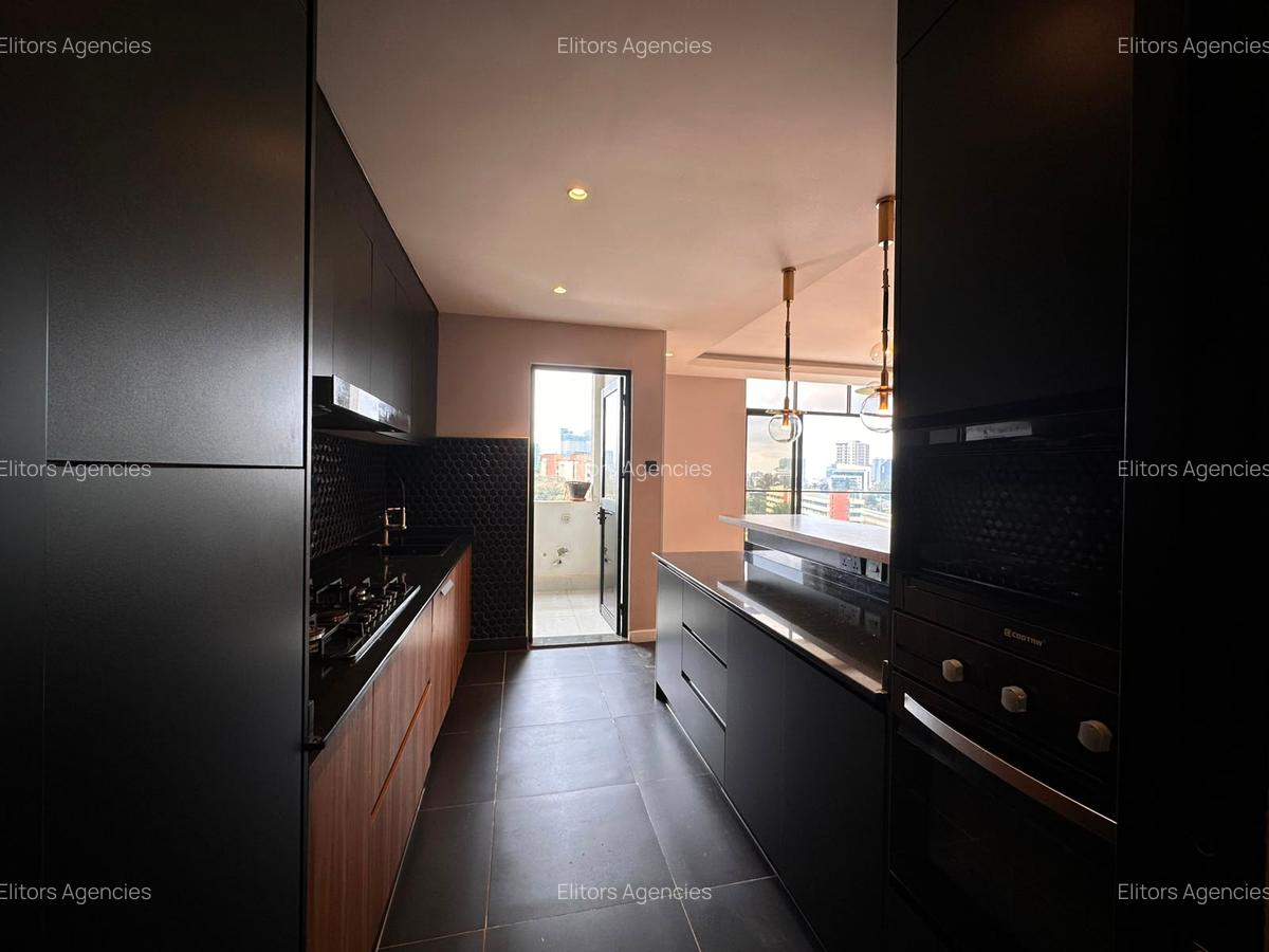 2 Bed Apartment with En Suite at Brookside Drive - 8