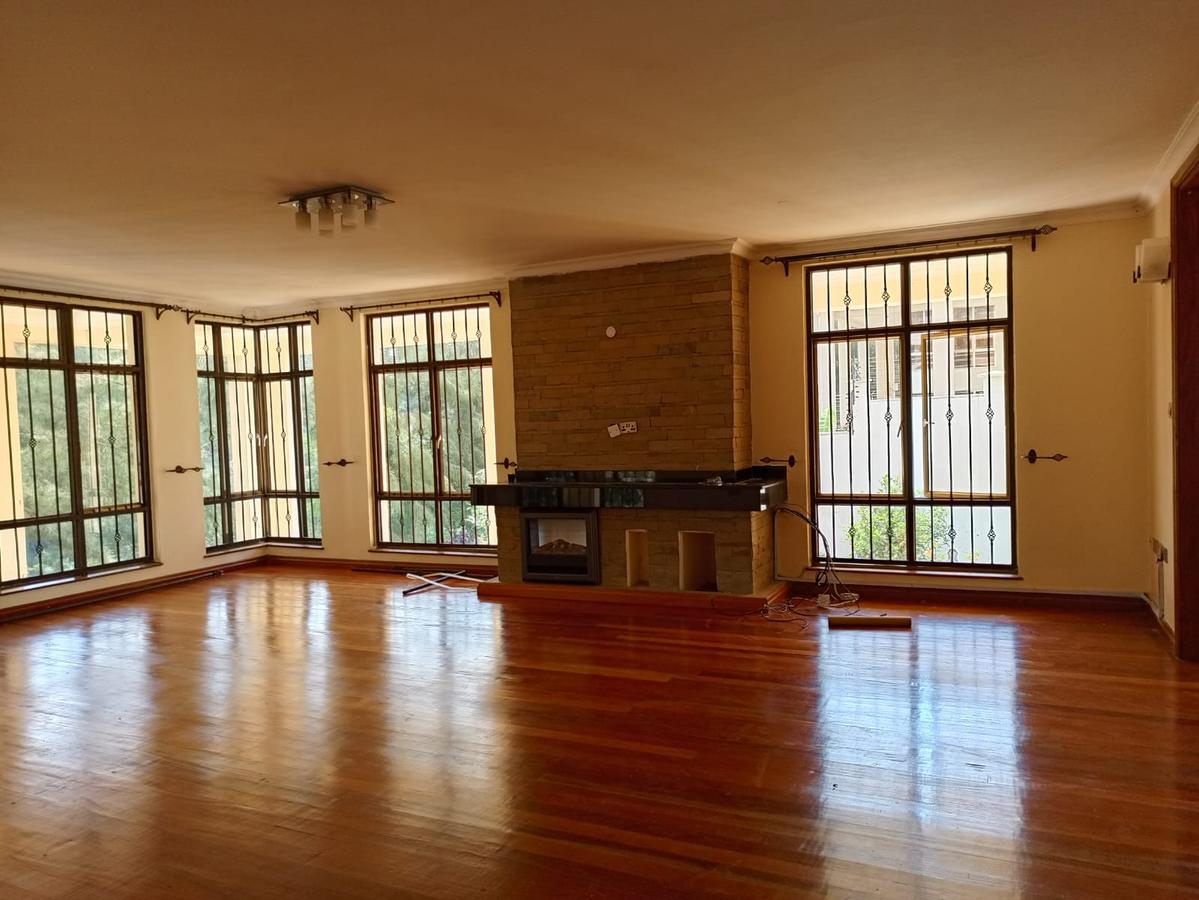 6 Bed House with En Suite in Kitisuru - 5