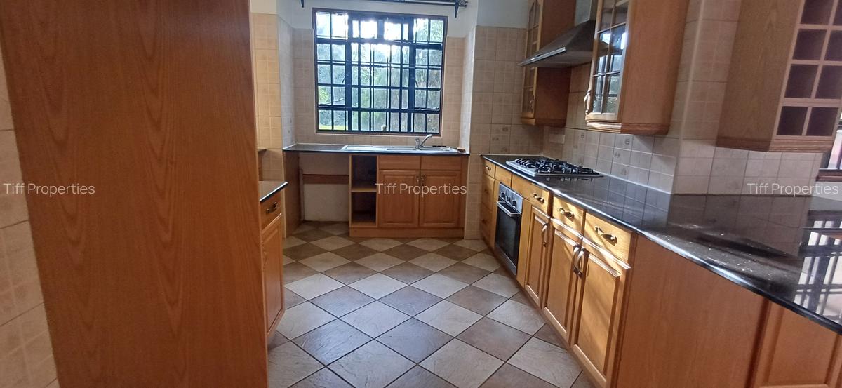 4 Bed Townhouse with En Suite in Runda - 7